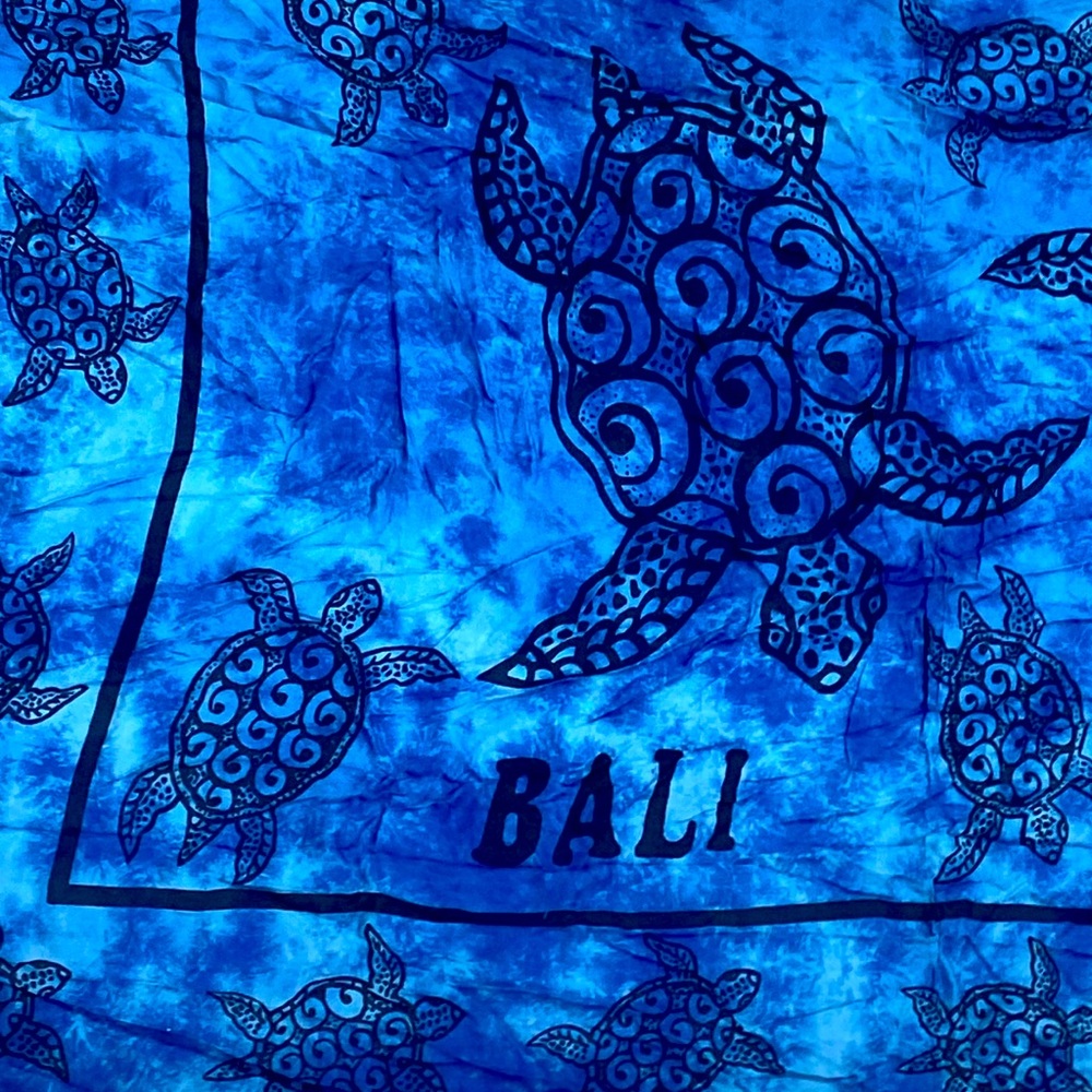 BALI BLUE SARONG 56” by 44” BEACH 🏖️ sea turtles